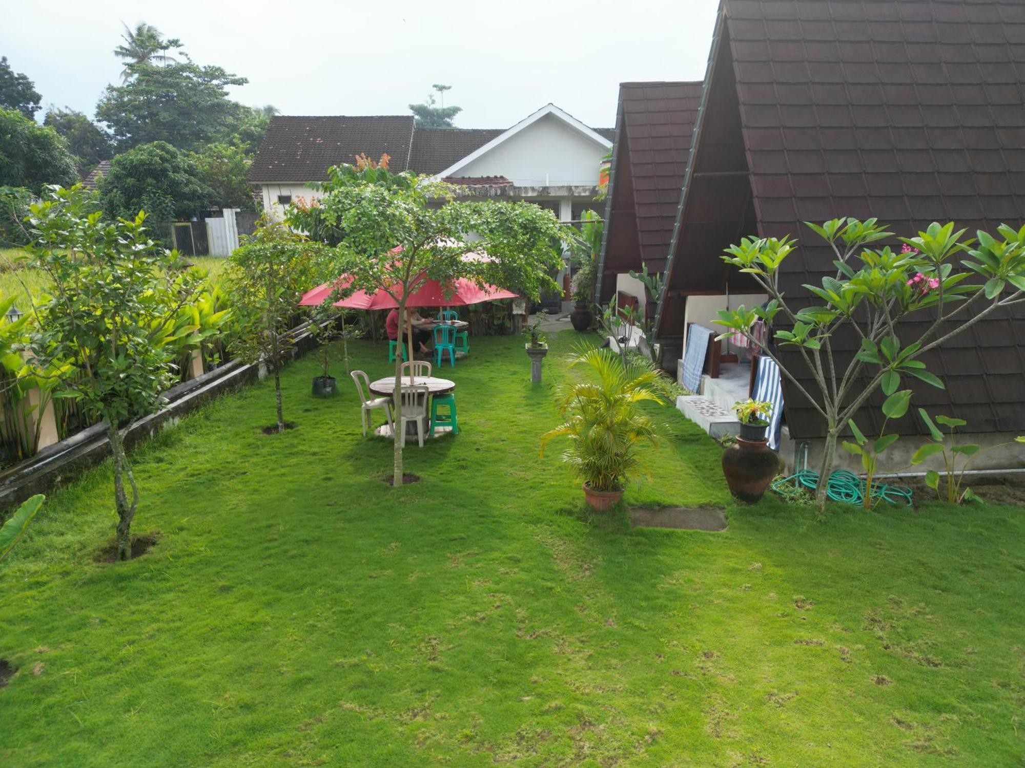 D' Carasti Bungalow Masbagik Luaran gambar